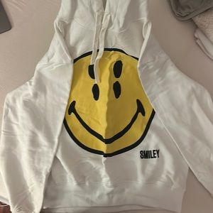 smiley x zara collab! super cute, and fun hoodie! size M